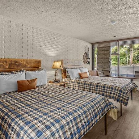 Stonegate Lodge 2 Queen Beds Fast Wifi 50" Tv Salt Water Pool Room #207 Eureka Springs Exterior foto